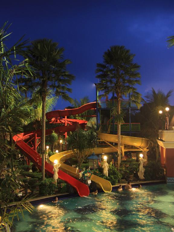 Grand Wahid 4*