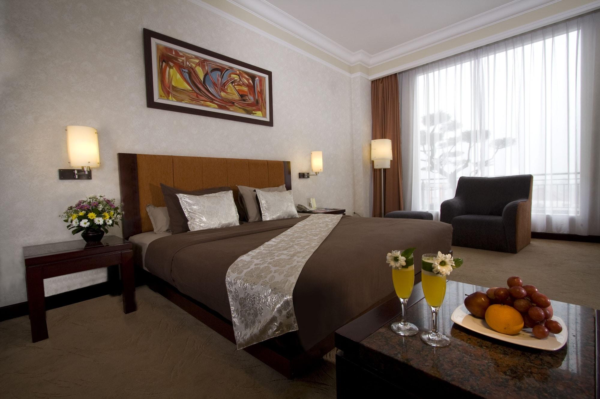 Hotel Grand Wahid Salatiga