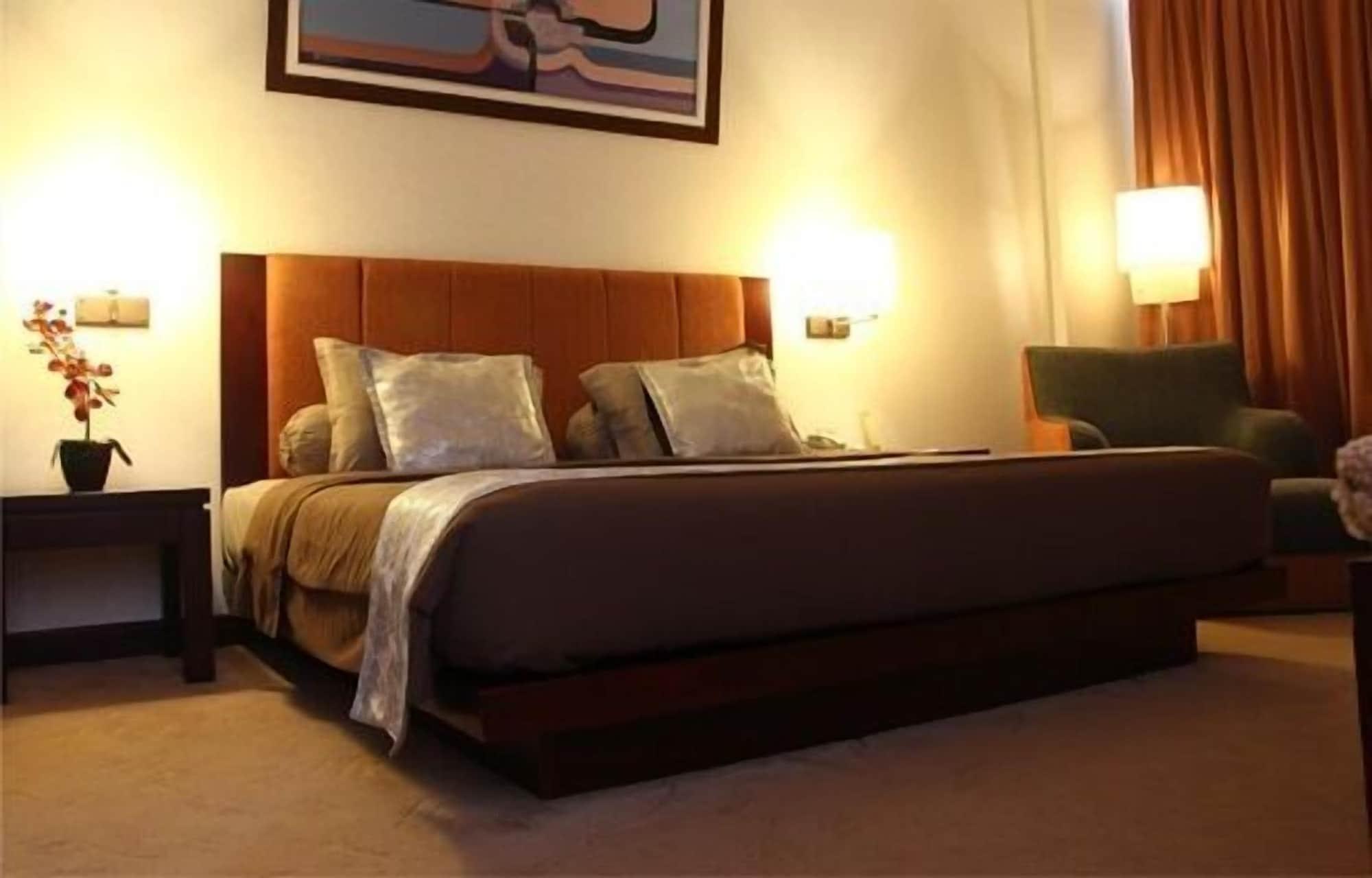 Grand Wahid 4*