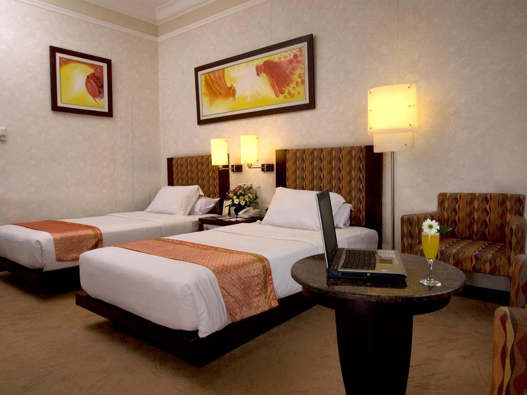 Hotel Grand Wahid 4*