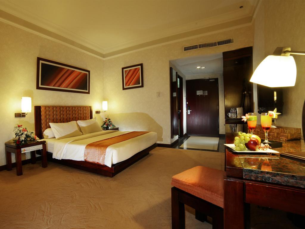 Grand Wahid Hotel 4*