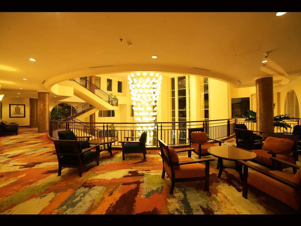 Grand Wahid