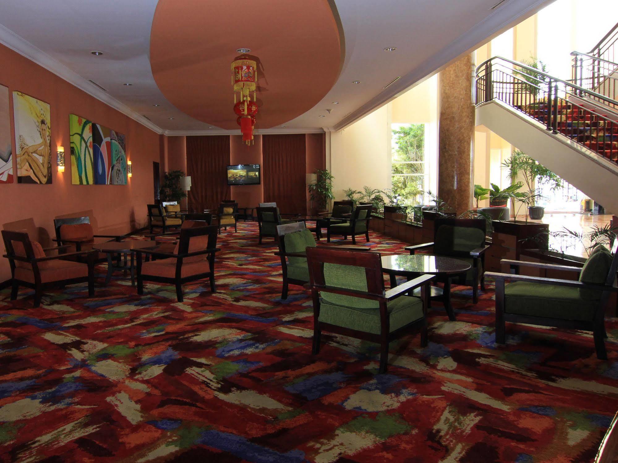 Hotel Grand Wahid