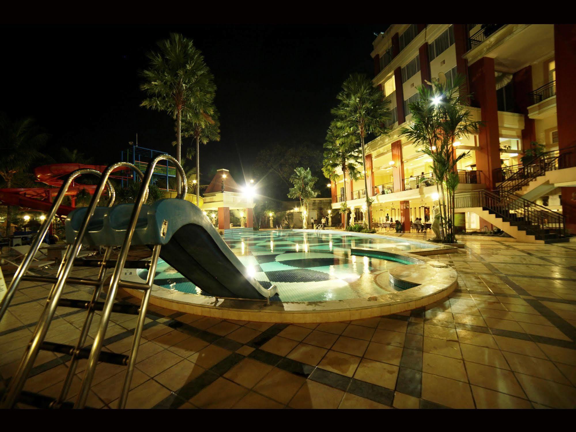Hotel Grand Wahid